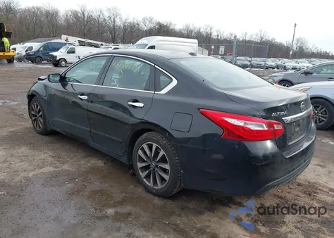 2016 Nissan Altima 2.5 Sv z USA, uszkodzony, nr VIN 1N4AL3AP5GC184827